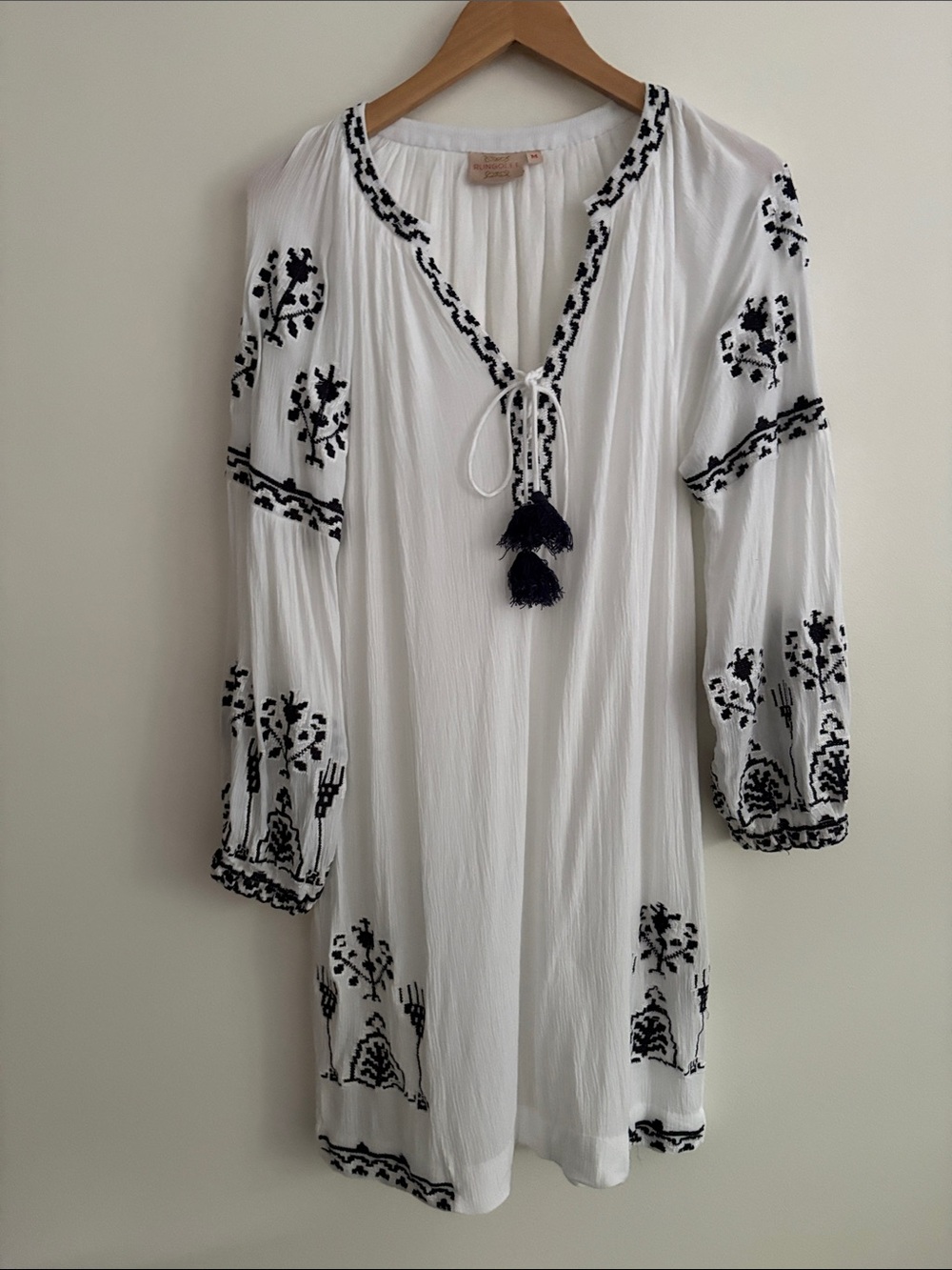 Rungolee Embroidered Dress in White Navy Tassel Tie Boho Festival Resort Size M